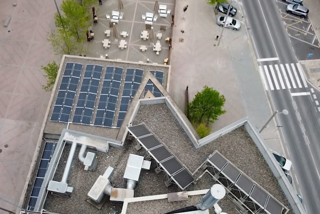 Lee más sobre el artículo Todas las ventajas para la Hostelería de una instalación solar